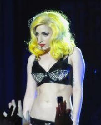VENDO BOLI BIC Y REGALO 3 ENTRADAS NUMERADAS CONCIERTO LADY GAGA BARCELONA