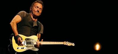 Vendo autógrafos de mi vecino, acompañados de entradas para Bruce Springsteen en Gijón.