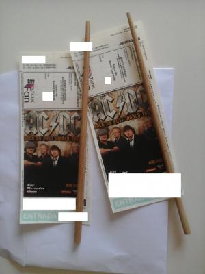 Vendo Palillos de Bambu  + Regalo AC/DC Worl Tour Barcelona 2015