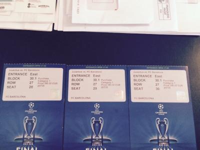 3 ENTRADAS FINAL CHAMPIONS CATEGORIA 1 CONSECUTIVAS